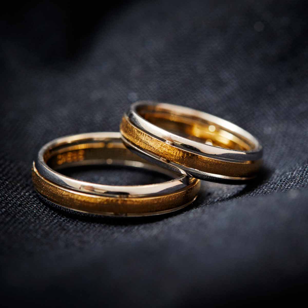 vielsesringe-med-guld-og-roedguld